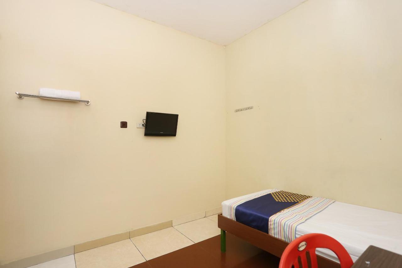 Spot On 2358 Aster Homestay Melati 外观 照片